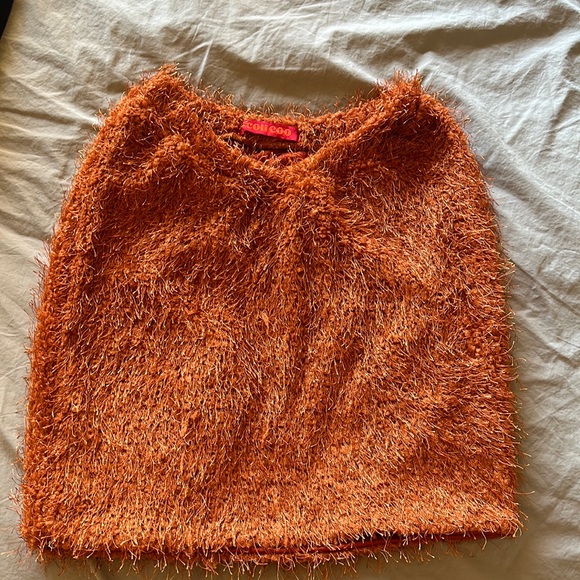 Fuzzy orange Coucou skirt - Picture 1 of 3